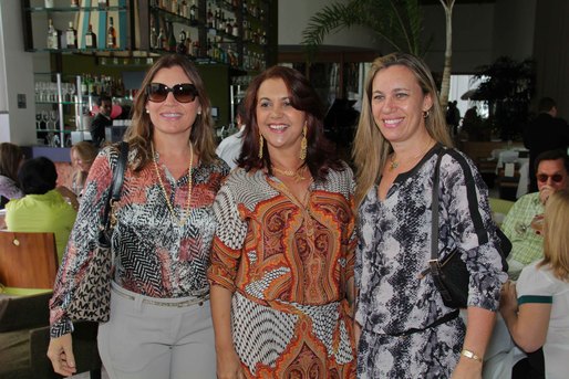 Izalda Ferreira, Ozana Barreto e Ana Carolina Caribé