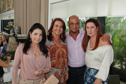 Tina Lima, Ozana Barreto, Serginho e Mirena Machado