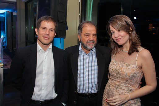 Adriano Ahringsmann, Enio Carvalho e Tatiana Araujo