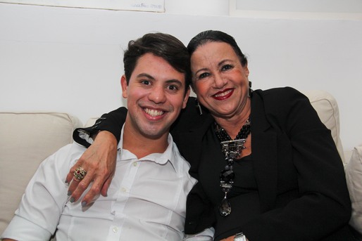 Victor Flávio e Sonia Steele