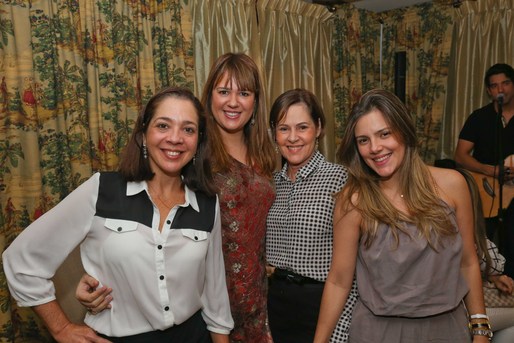 Cristiane Rodamilans, Adriana Barreto, Carlota e Mila Humildes