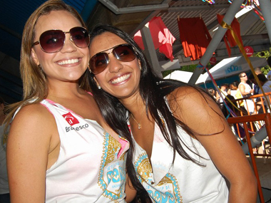 Thais Dias e Fernanda Costa