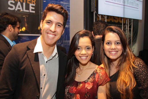 Victor Hugo Carvalho, Caroline Menezes e Mally Requião