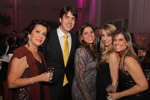 Cristina Souto Maia, Ricardo, Mariana, Renata e Adriana Mathias