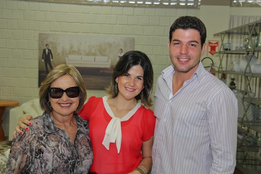 Eliana, Flavia Queiroz e Rafael Costa