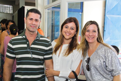 Mauricio D'avila, Mila Saraiva e Simone Lins