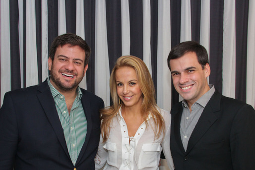 Bruno Astuto, Larissa Bicalho e Sandro Barros