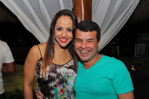 Carla Cristina e Celcinho Coltrim