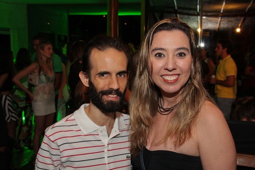 Estefano Diaz e Thais Rocha