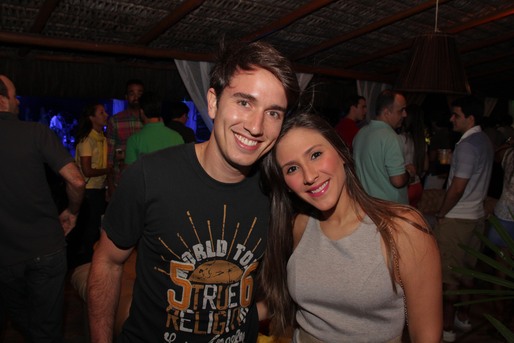 Mateus Pitangueira e Thaisa Ulm