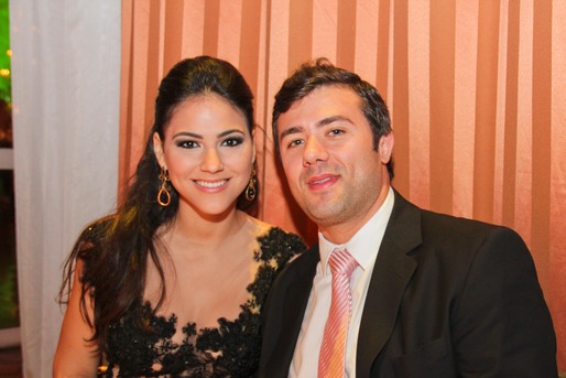 Manoela Carneiro e Julio Magnavita