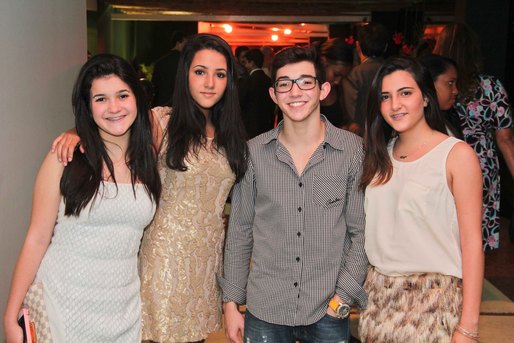 Giulia Estevez, Gabriela Lopez, Gabriel Estevez e Rafaela Lopes