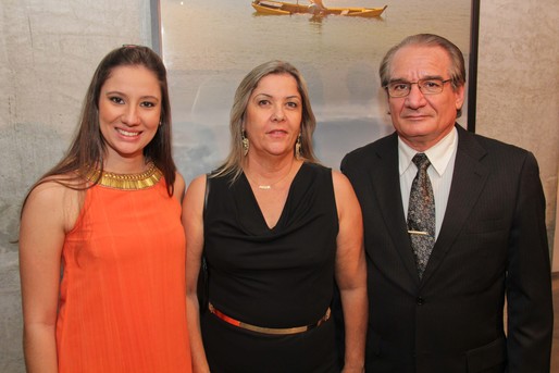 Renata, Mirian Cristina e Angelo Lucciola