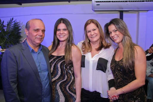 Emerson e Paula Visco, Sandra e Carol Duarte