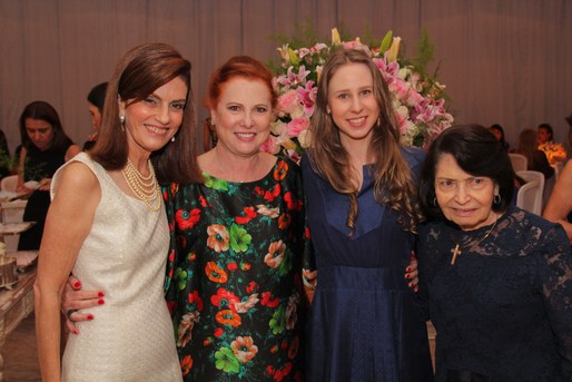 Cristina Calumby, Flavia e Marcela Fragoso e D. Arlete Magalhães