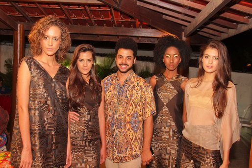 Aghata Borges, Amanda Martins, Aladio Marques, Zaira Tavares e Olivia Jackson