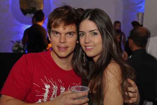 Antonio Carvalho e Bella Tararam