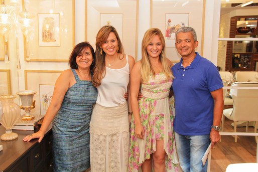 Wilson e Dora Oliveira entre Ana Claudia e Ana Paula Nonato