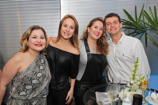 Fernanda Porto, Aline Mendonça, Milena Waxman e Marcelo Vivole