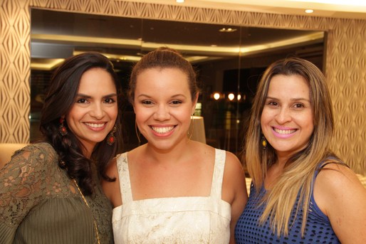 Cris Viana, Larissa Rocha e Bianca Borges