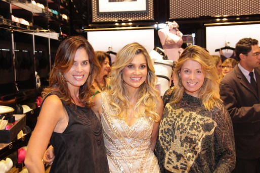 Mariana Chavez, Flavia Alessandra  e Raquel Regueira