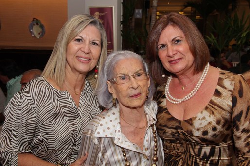 Vera Pontes, Avany Valverde e Celeste Leão