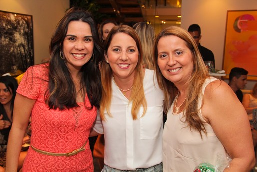 Andrina Lorenzo, Andrea Fernandes e Andriana Lins