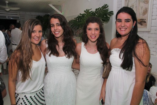 Ana Beatriz Lomanto, Malu Gedeon, Julia Barros e Larissa Gedeon