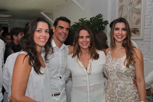 Luiza, Marco, Lilian e Ana Carolina Lomanto