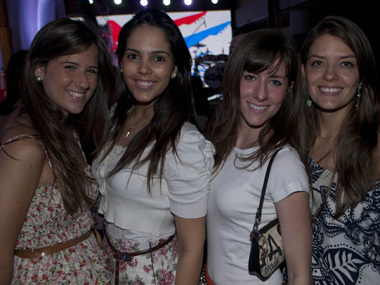 Camila Schreiber, Natália Trócoli, Mônica Bizzarri e Teresa Gaschler.