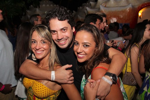 Camila Siolze, Pedro Valente e Natalia Carvalho