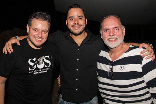 Mano Goes, Mauricio Sá e André Simões