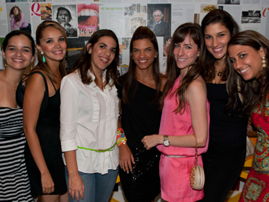 Amanda Ornelas, Carine Neri, Barbara Braitt, Tanie Oliveira, Mônica Bizzarri, Claudia Orrico e Fernanda.