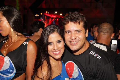 Camila Camargos e Michel Telles