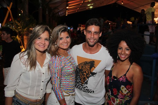 Edicris Mendes, Emillia Costa, Walace Caroso e Pamela Nascimento