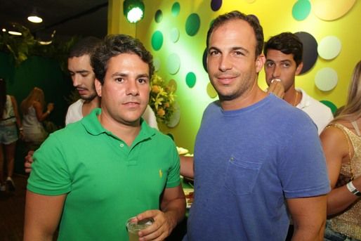 Hugo Maia e Adriano Moreira