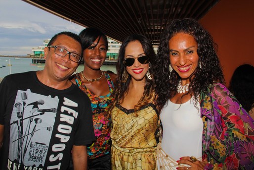 Marrom, Luanda Linch , Carla Cristina e Silvana Magda