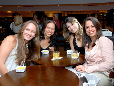 Lenice Rocha, Flaviane Neves, Aline Porto e karen Jonsson