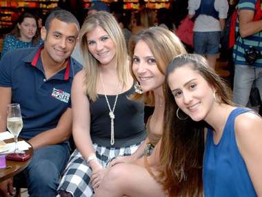 Filipe Badaró, Priscila Tavares, Michelle Prado e Marcella Barrradas