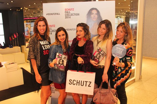 Marine Chaves, Lorena Lopes, Paula Magalhães, Lica Feittosa e Raquel Regueira