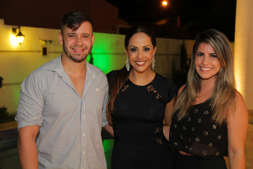 Topera, Carla Cristina e Roberta Bandeira