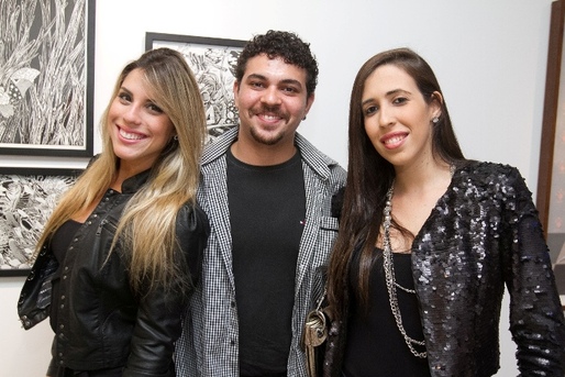 MARCELA MARTINEZ PAULO MARQUES E CATHARINA FONTE