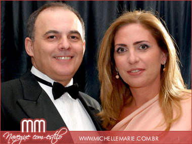 Lara e Carlos Mansur, Obstreta de Curitiba