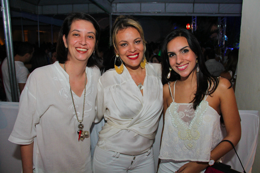 Alessandra Hattori, Rebeca Ernesto e Mayana Mignac