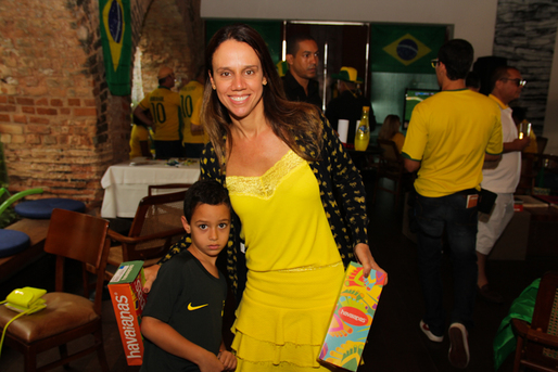 Lila Lopes e João Victor