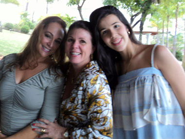 Virginia com Isabel Andrade e Érica Teixeira