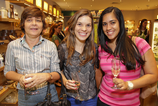 Rita e Marina Lins e Lorena Teixeira