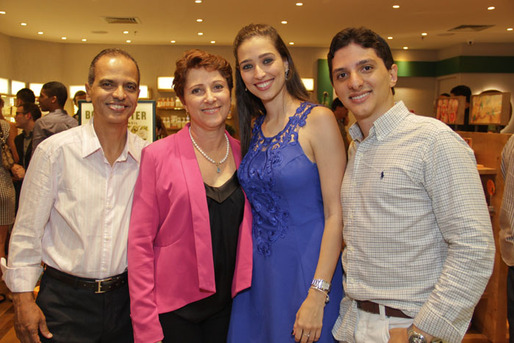 Silvio Roberto, Nelia, Louise e Rogerio Gomes