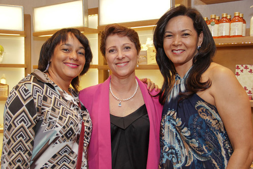 Ana Paula Souza, Nelia Gomes e Marita Souza