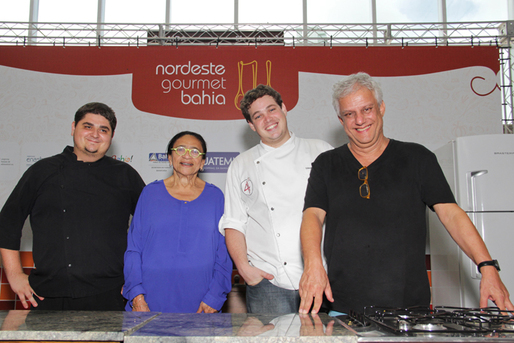 Gabriel Rodrigues, Licia Fabio, Dudu Prado e Edinho Engel.1